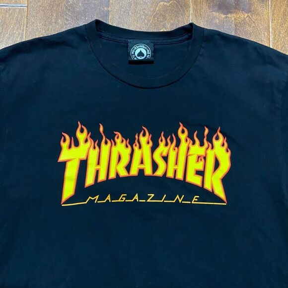 Thrasher Skateboarding Magazine OG Flame Logo Black Tee Men's Size Small - Picture 2 of 7